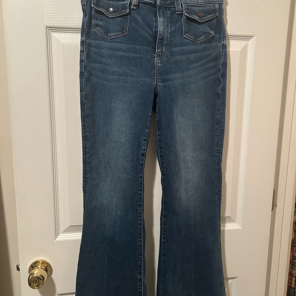 American Eagle high rise flare jeans sz 8 short